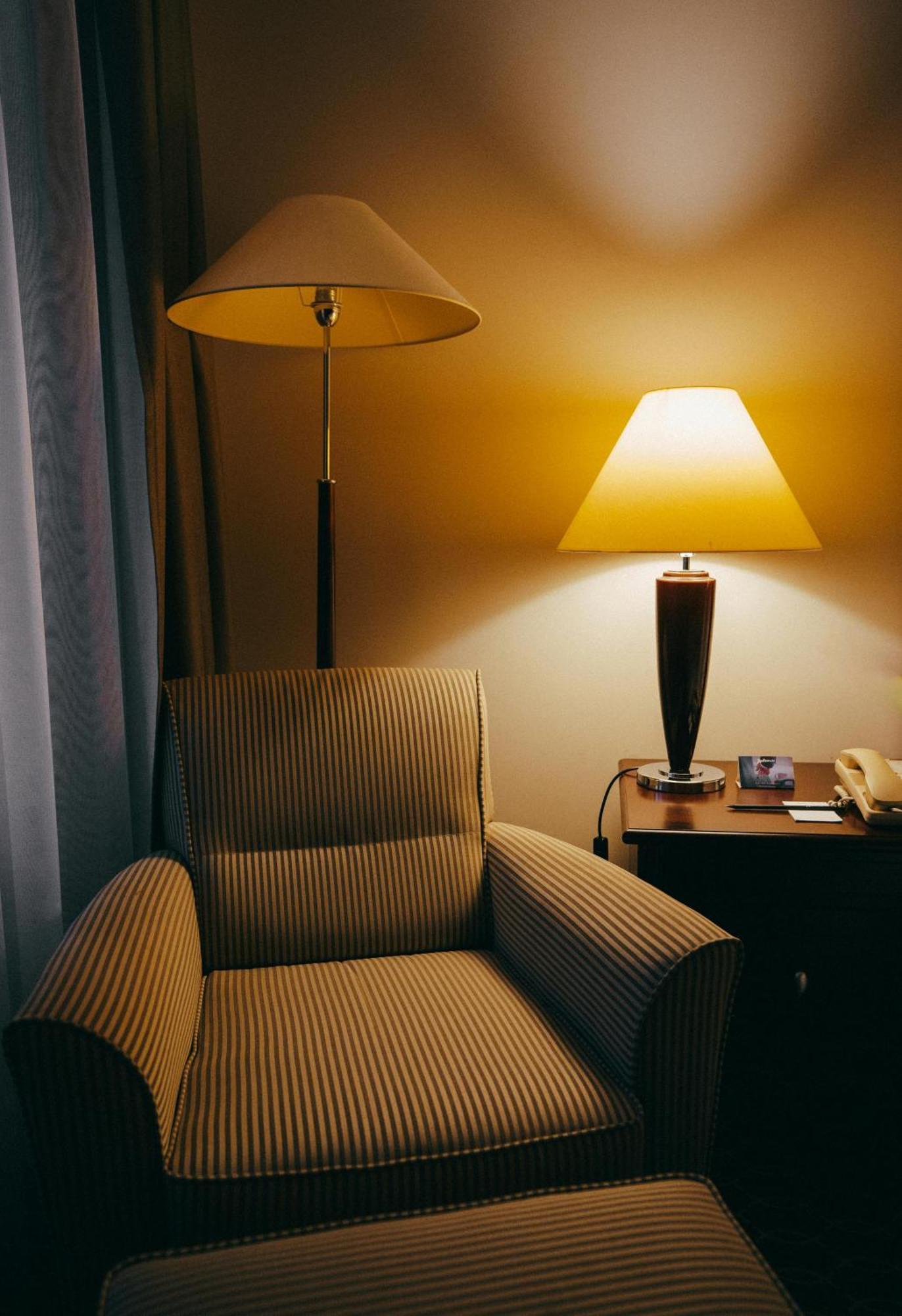 Ambs Nysha Plaza Zion Near Igi Airport Hotel New Delhi
